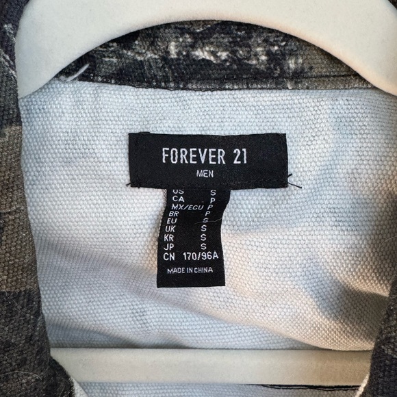 Camo Jacket - Picture 3 of 3